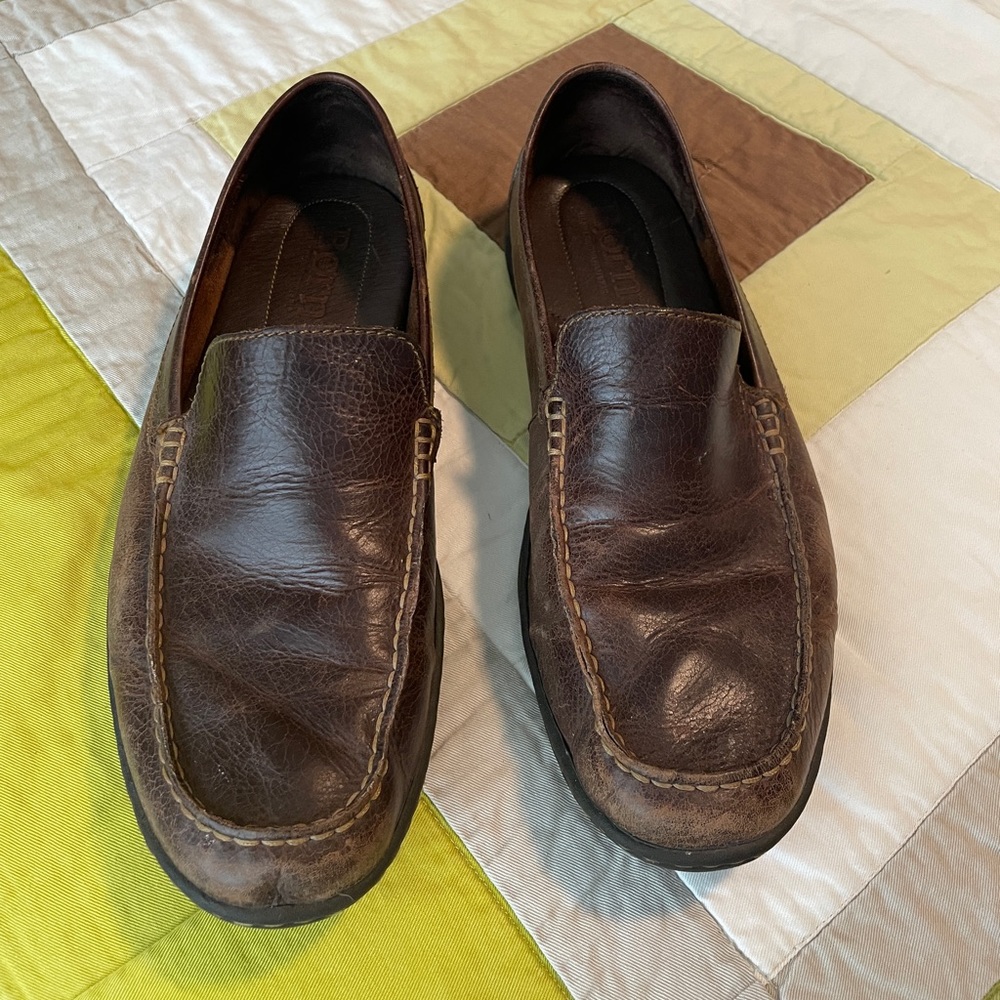 Born Men’s Size 10.5 Leather Loafers